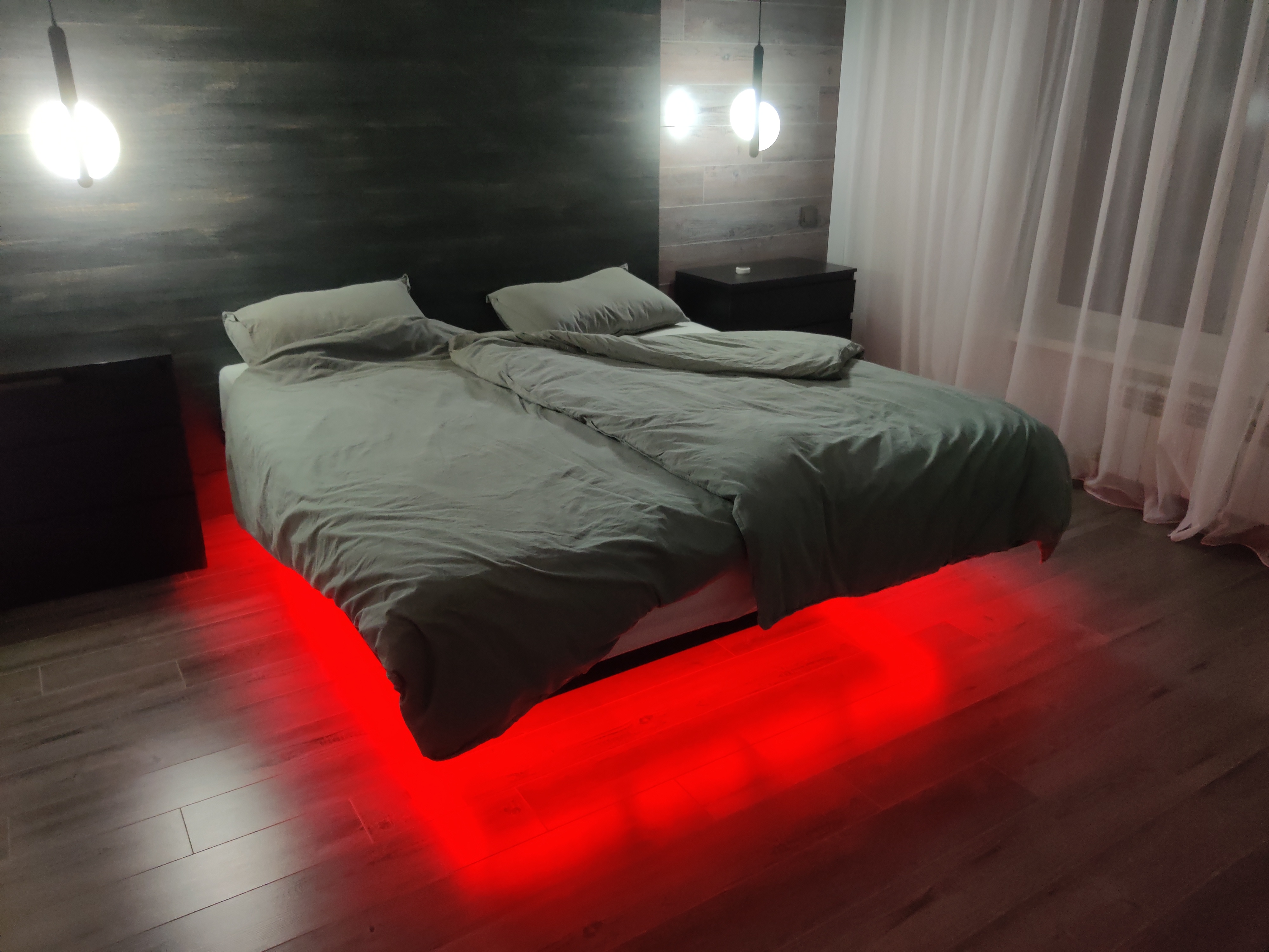 Парящие кровати TwoSky. Какая подсветка у парящей кровати? фото